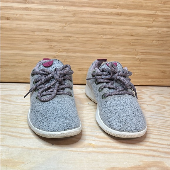 Allbirds Tree Runners - Heather Gray w/ Pink Lining | Women's Sneakers size 7 - Picture 1 of 6